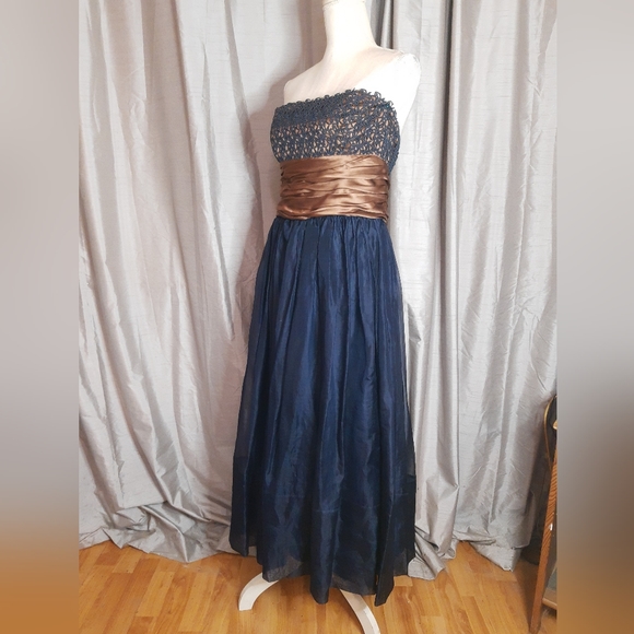 Silk Nicole Farhi Ballgown Navy Blue & Bronze full skirt Strapless bodice UK 14 - Picture 5 of 12